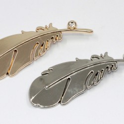 Haaknõel-pross leht