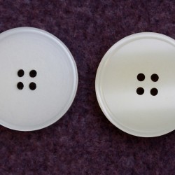 4-auguga polüesternööp