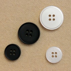 4-auguga polüesternööp