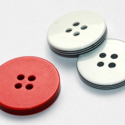 4-auguga polüesternööp