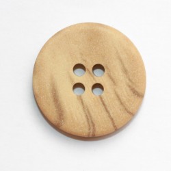 4-auguga polüesternööp