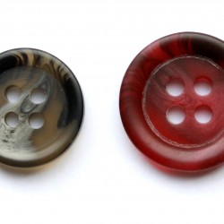 4-auguga polüesternööp