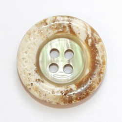 4-auguga polüesternööp